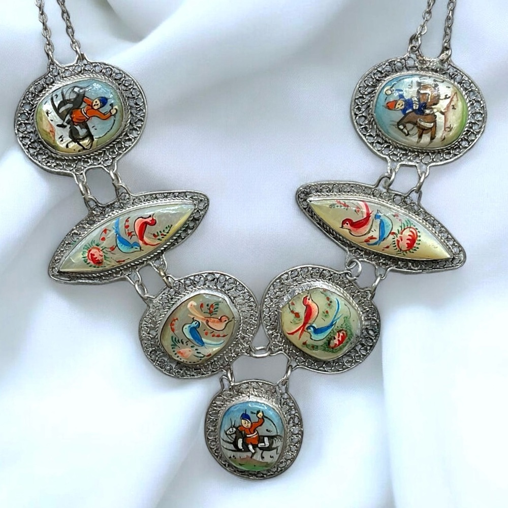 🌺 Antique Persian Hand-Painted Mother of Pearl Necklace & Earrings - Picture 8 of 15